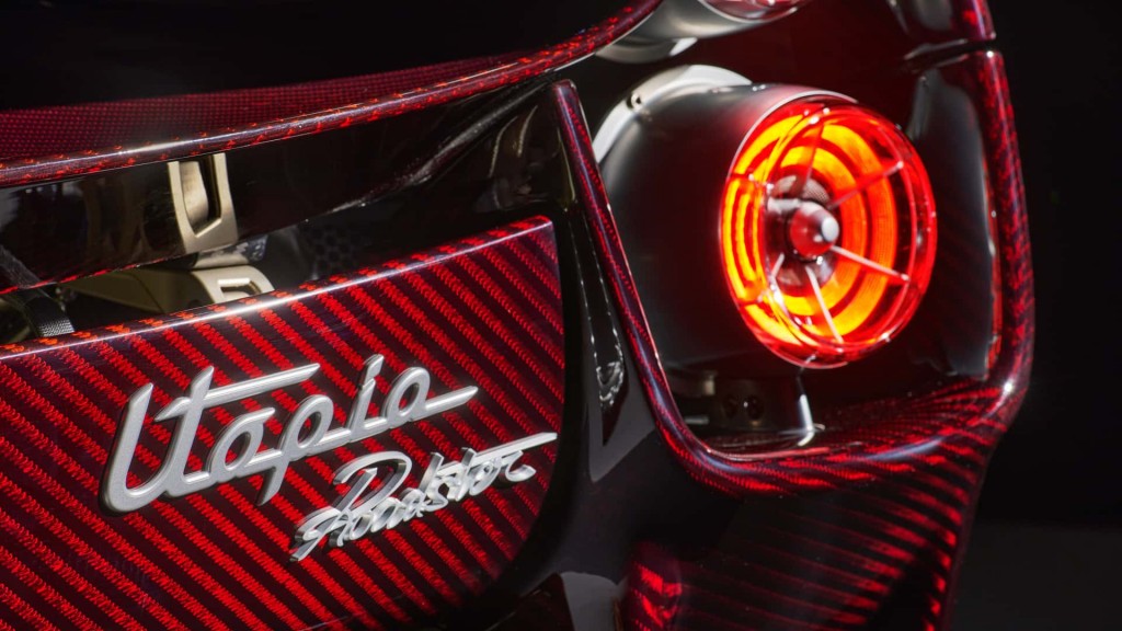 pagani-utopia-roadster-030101-logo-utopia-roadster-orizzontale