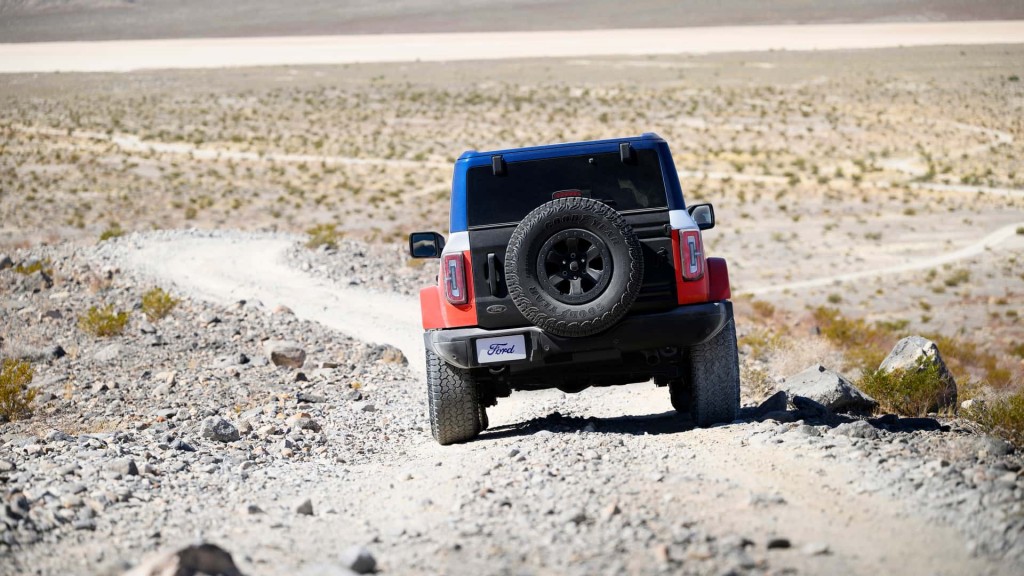 2025-ford-bronco-stroppe-special-edition (10)