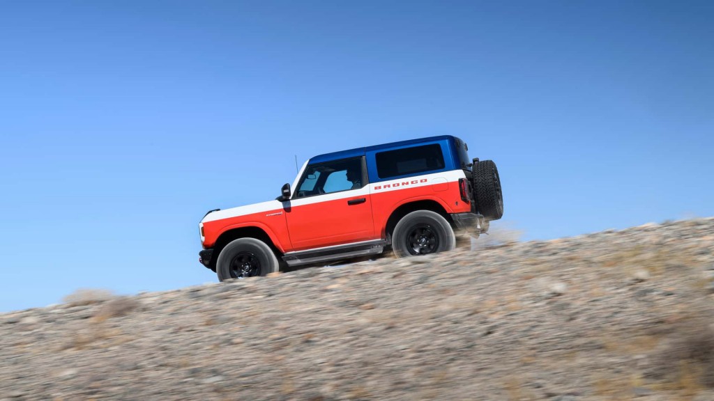 2025-ford-bronco-stroppe-special-edition (5)