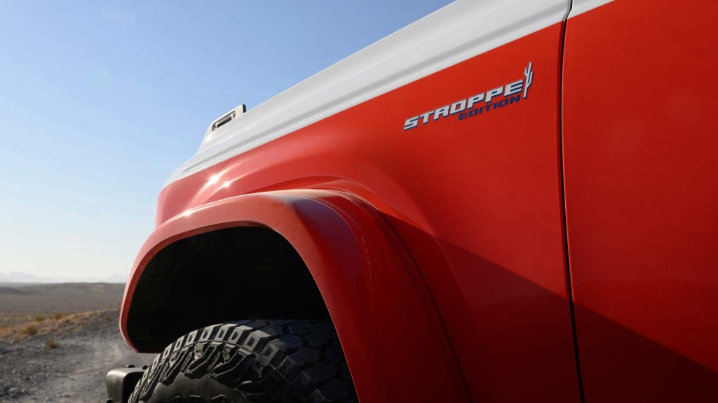 2025-ford-bronco-stroppe-special-edition (6)