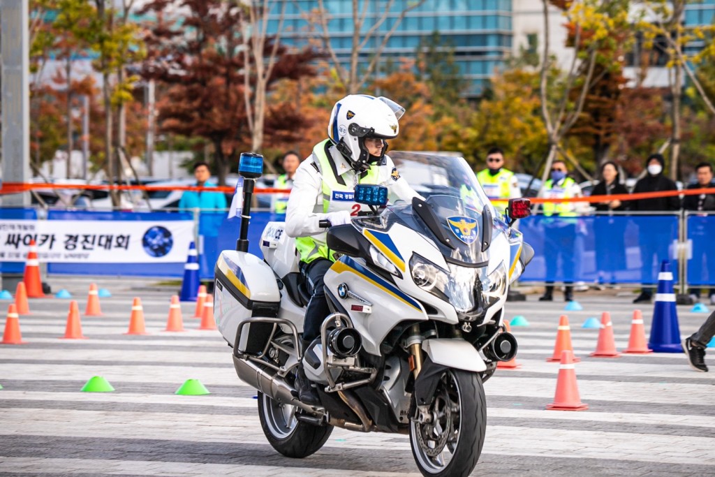 사진-BMW 모토라드 2024년 경찰청장배 경찰대형오토바이 경진대회에 모터사이클 정비 지원