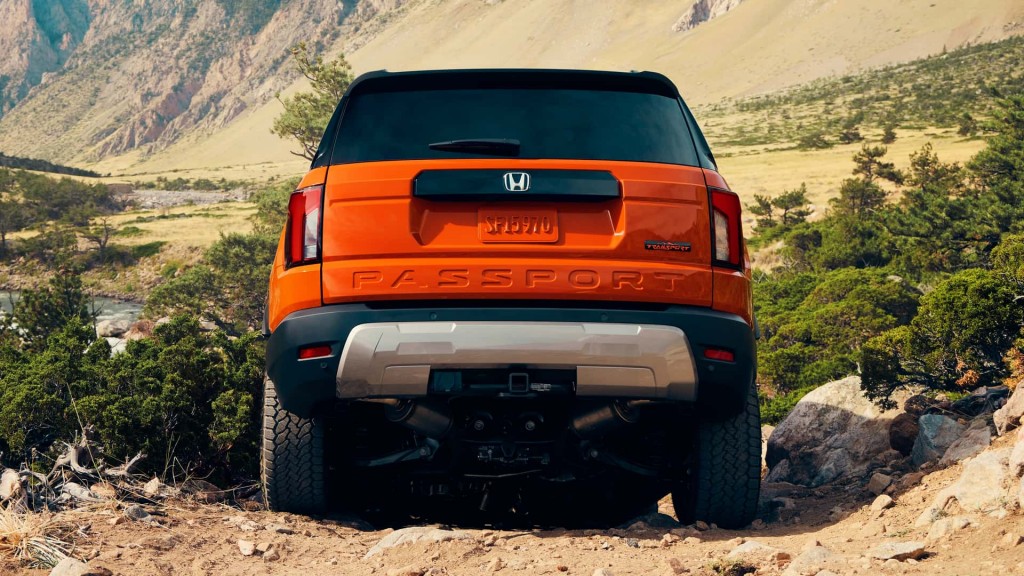 2026-honda-passport-rear