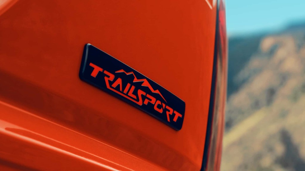 2026-honda-passport-trailsport-badge