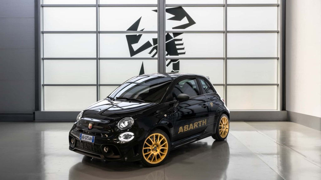 abarth-695-75deg-anniversario (1)